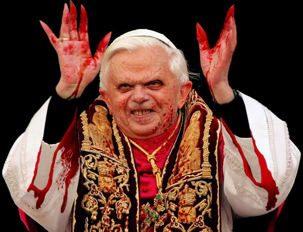 Archivo:Bloody Ratzinger.jpg