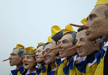 Archivo:G8-pinocchio.jpg