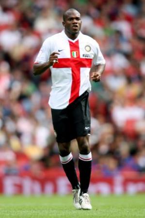 Archivo:David suazo.jpg