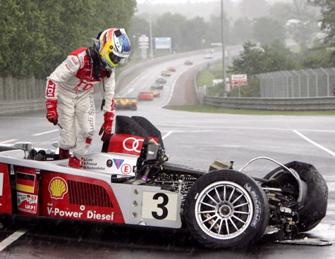 Archivo:Accidente Audi Le Mans.jpg
