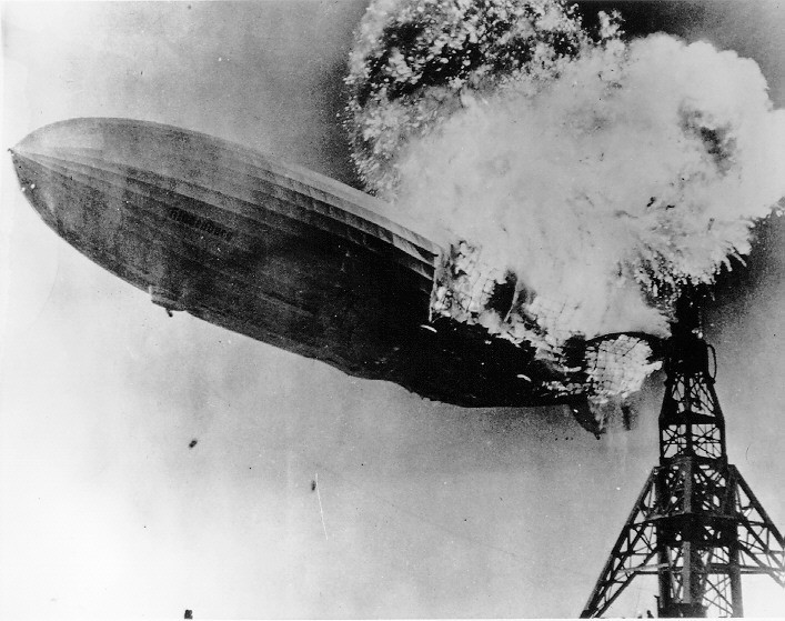 Archivo:Hindenburg.jpg