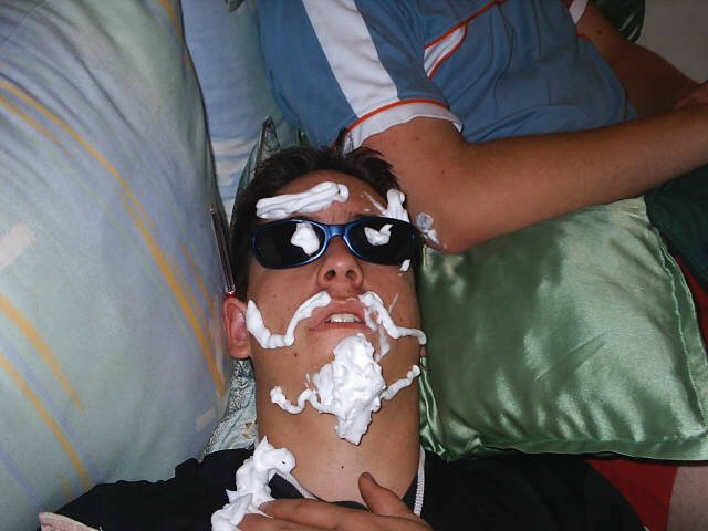 Archivo:Espuma afeitar.jpg