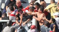 Futbol violencia barra River.jpg