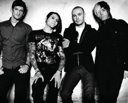 Si esta a blanco y negro dicen que es arte ¬¬