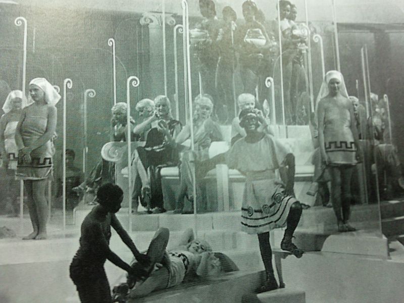 Archivo:Cabaret egipcio.jpg