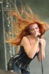 Epica simone simons.jpg