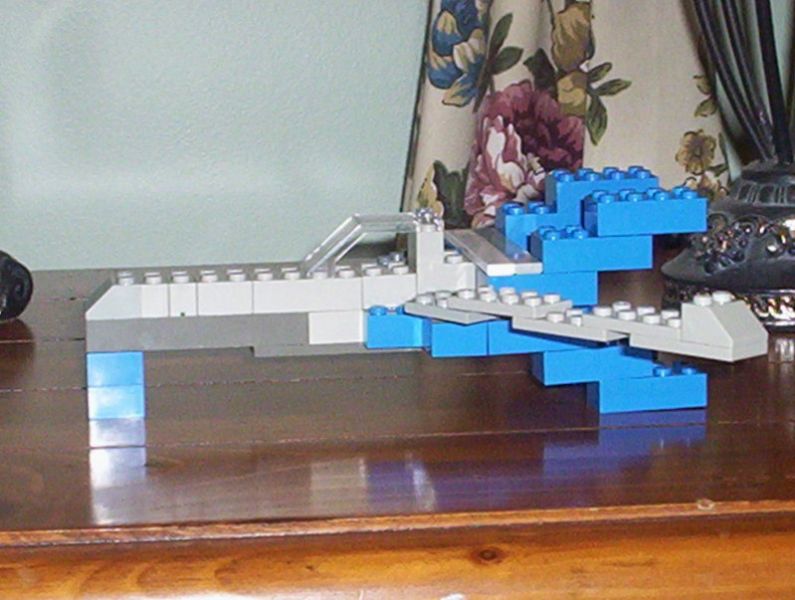 Archivo:Arwinglego.jpg