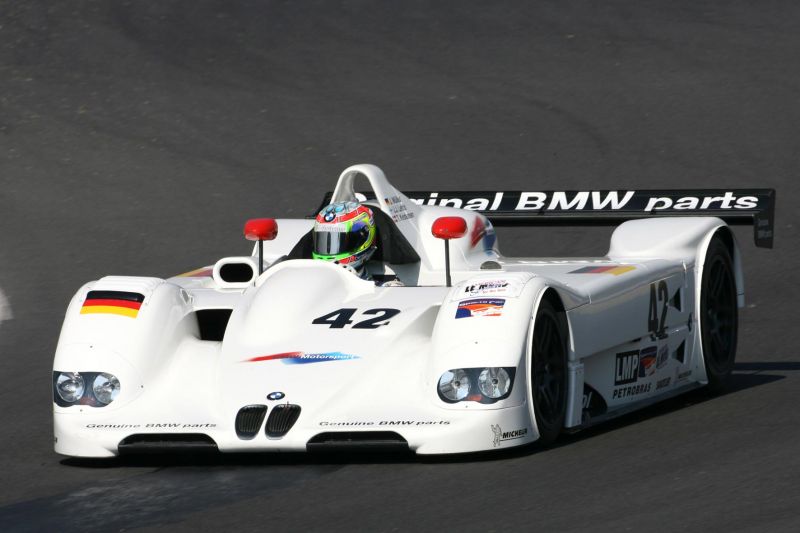 Archivo:BMW V12 LMR.jpg