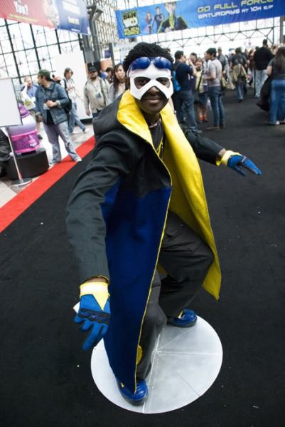 Archivo:ComicCon2008-StaticShock8-1-.jpg